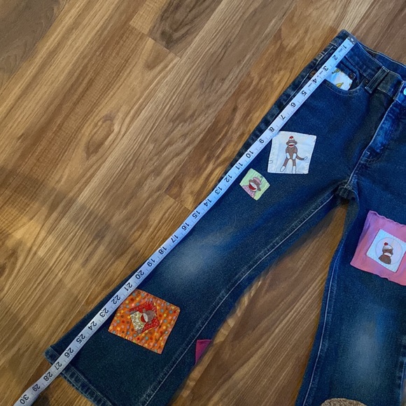 Levi’s with hand sewn monkey patches Girls Size 6 - Picture 8 of 12